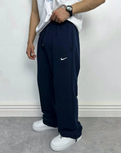 Load image into Gallery viewer, 🔥Vintage *PREMIUM* RARE 2025 Baggy Nike Joggers