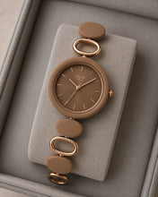 Load image into Gallery viewer, Women’s Stylish Oval Dial Bracelet Watch Elegant Fashion Watch
