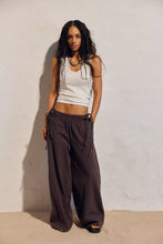 Load image into Gallery viewer, Sun Dazed Cotton-Linen Striped Pants
