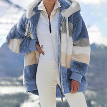 Load image into Gallery viewer, 🎅Sale - 49% OFF🔥Contrasting Padded Coat🐑🔥HOT SALE🎉

