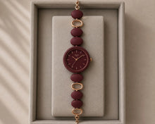 Load image into Gallery viewer, Women’s Stylish Oval Dial Bracelet Watch Elegant Fashion Watch
