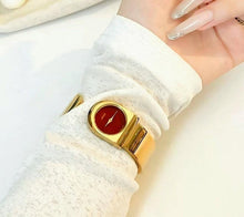 Load image into Gallery viewer, ⏳Time-limited Special⌛ Stylish Vyb Striker with Quartz Analog Rose Gold Dial Rose Gold Strap Watch for Girls Mishali Ember Watch
