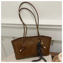 Load image into Gallery viewer, 👝Women's Elegant Solid Color Large Capacity Shoulder Bag | Trendy Versatile Tote for Daily Commute &amp; Casual Use
